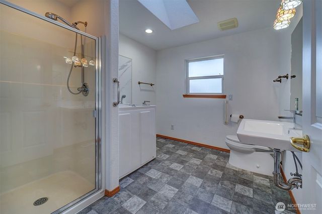 3029 Pickering Avenue NE, Bremerton, WA 98310