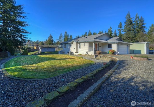 3029 Pickering Avenue NE, Bremerton, WA 98310