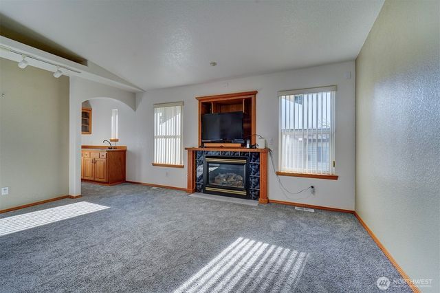 3029 Pickering Avenue NE, Bremerton, WA 98310