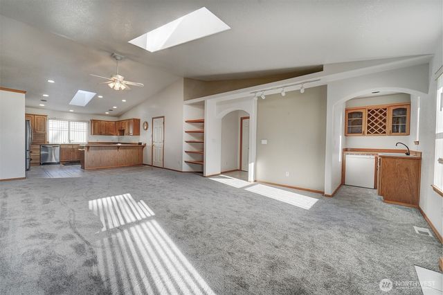 3029 Pickering Avenue NE, Bremerton, WA 98310