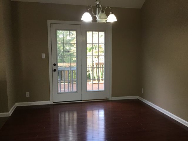 1696 Parkside Dr, Clarksville, TN 37042