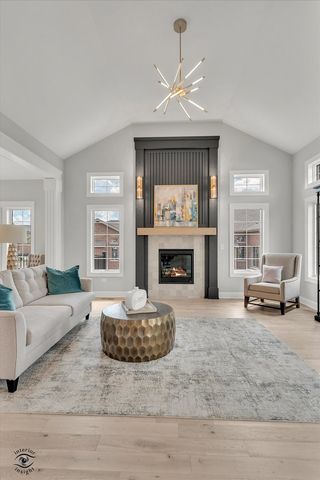 8855 Milwaukee Breakwater Drive, Frankfort, IL 60423