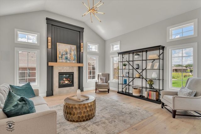 8855 Milwaukee Breakwater Drive, Frankfort, IL 60423