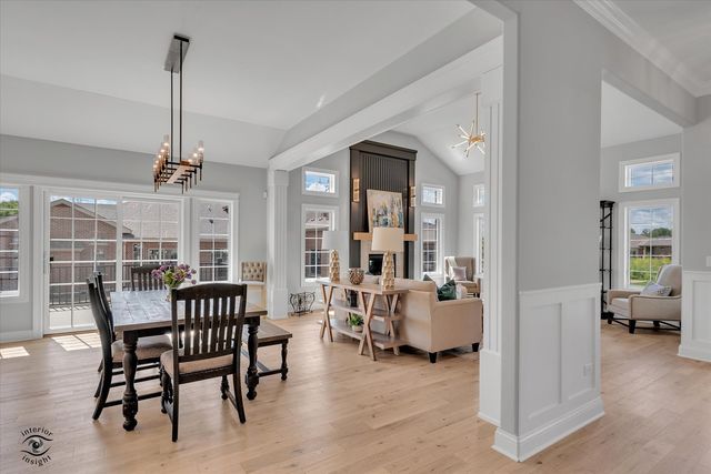 8855 Milwaukee Breakwater Drive, Frankfort, IL 60423