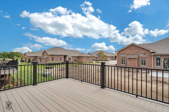 8855 Milwaukee Breakwater Drive, Frankfort, IL 60423