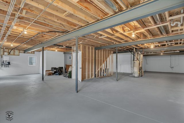 8855 Milwaukee Breakwater Drive, Frankfort, IL 60423