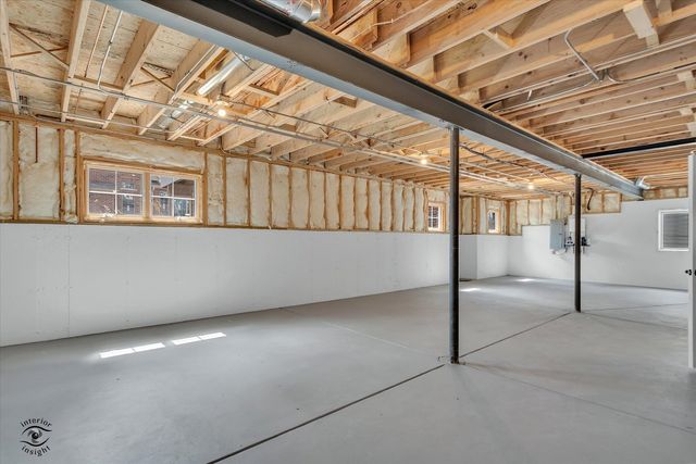 8855 Milwaukee Breakwater Drive, Frankfort, IL 60423