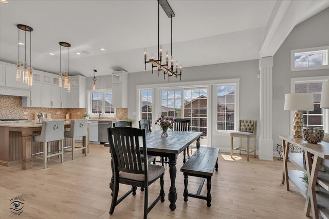 8855 Milwaukee Breakwater Drive, Frankfort, IL 60423