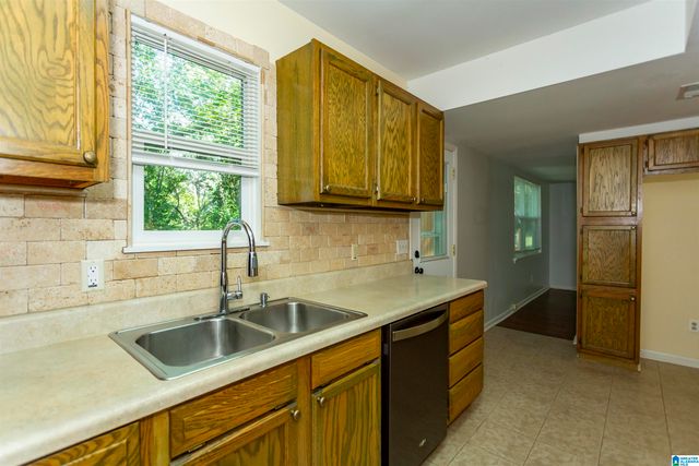 1747 MAGNOLIA STREET, Gardendale, AL 35071