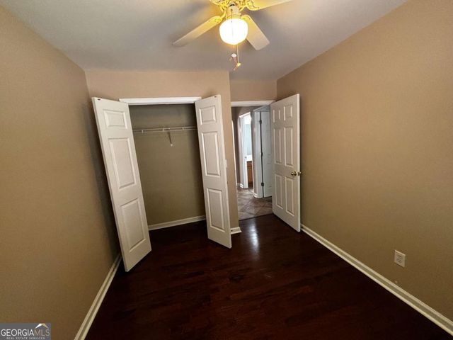 104 ROSE COTTAGE Lane, Woodstock, GA 30189