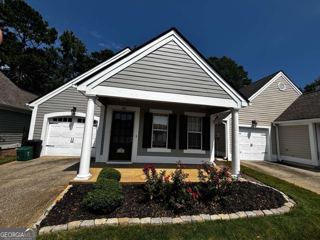 104 ROSE COTTAGE Lane, Woodstock, GA 30189