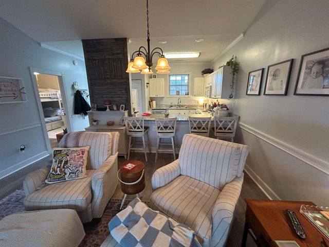 4211 Hibiscus Dr Apt 303, Little River, SC 29566