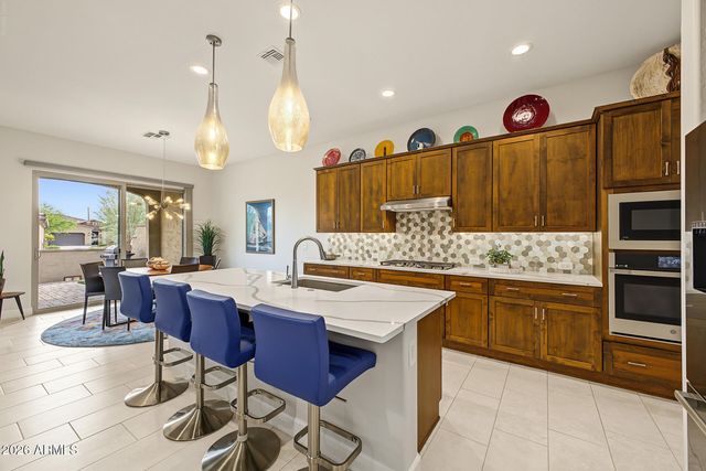 16827 W CATALINA Drive, Goodyear, AZ 85395