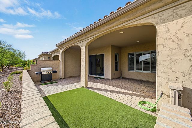 16827 W CATALINA Drive, Goodyear, AZ 85395