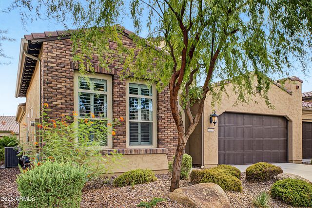 16827 W CATALINA Drive, Goodyear, AZ 85395