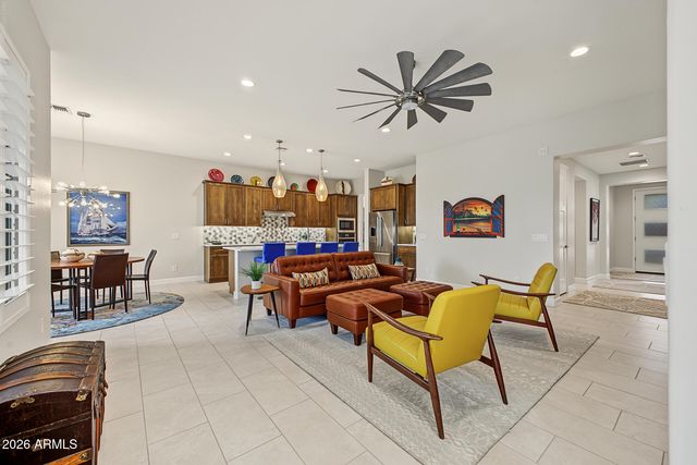 16827 W CATALINA Drive, Goodyear, AZ 85395