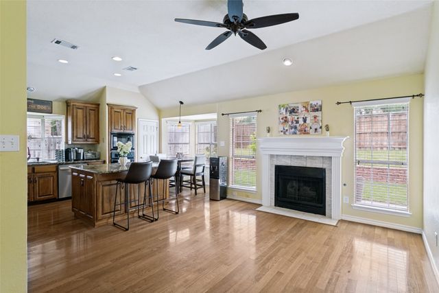 5217 Shadow Glen Drive, Grapevine, TX 76051