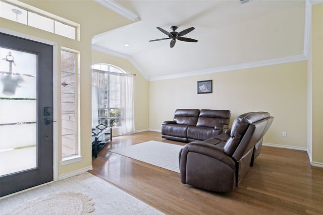 5217 Shadow Glen Drive, Grapevine, TX 76051