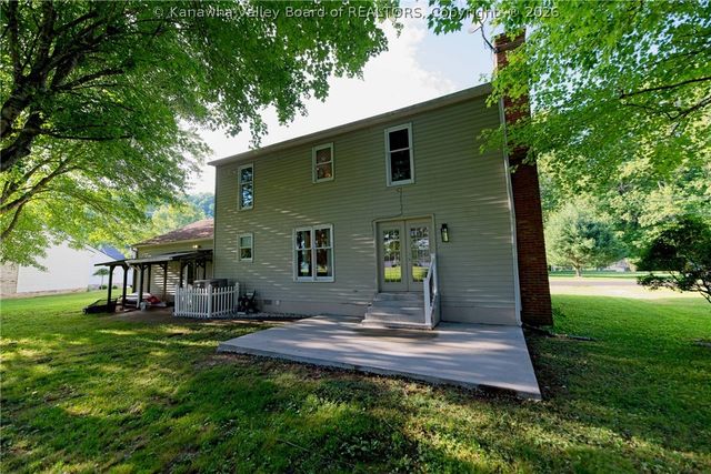 378 Big Bend Road, Barboursville, WV 25504