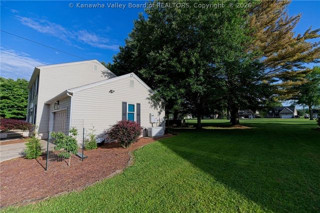 378 Big Bend Road, Barboursville, WV 25504