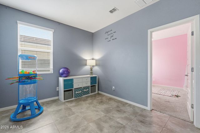 36427 N TAHANTA Trail, San Tan Valley, AZ 85140