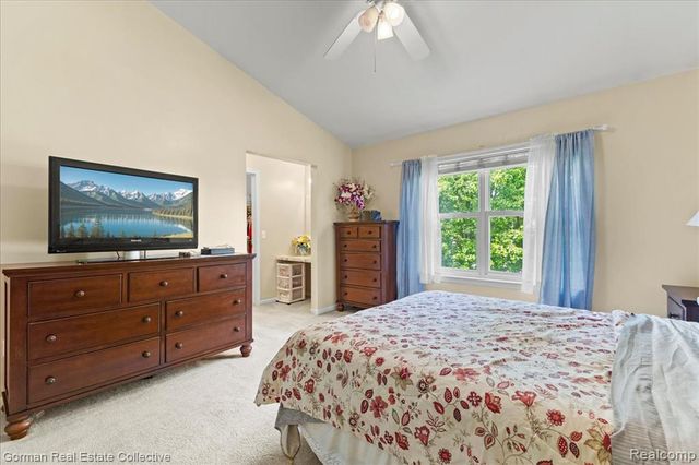 3146 Brookside Drive, Waterford, MI 48328
