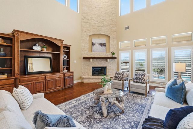 16227 San Cayetano, Helotes, TX 78023