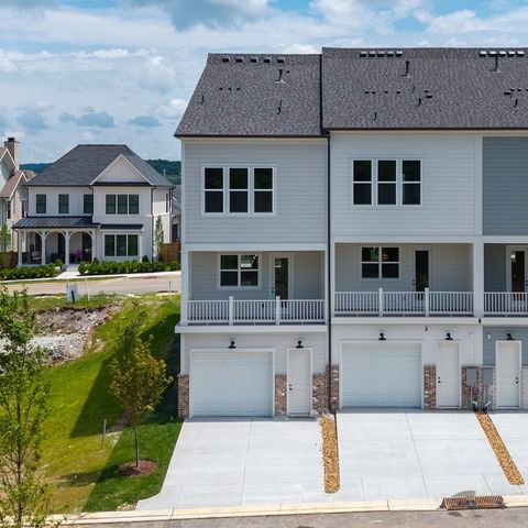 4015 Forestside Dr, Franklin, TN 37064