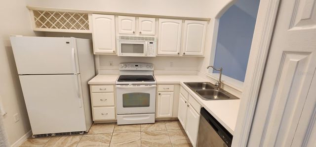 2860 OSPREY COVE PLACE 202, Kissimmee, FL 34746