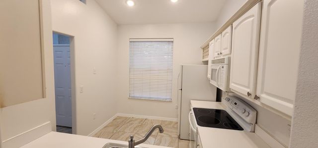 2860 OSPREY COVE PLACE 202, Kissimmee, FL 34746