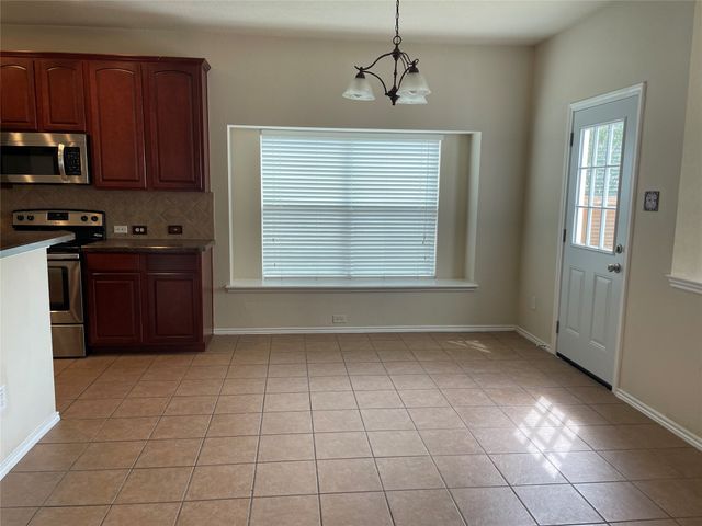 1013 Camp Verde Drive, Forney, TX 75126