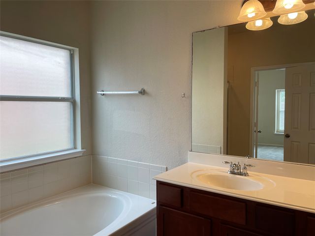 1013 Camp Verde Drive, Forney, TX 75126