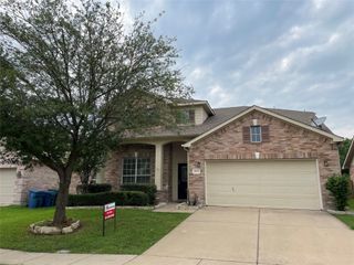 1013 Camp Verde Drive, Forney, TX 75126