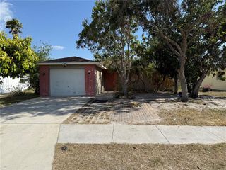 1719 24TH STREET E, Palmetto, FL 34221