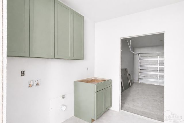 5015 Timber Ridge Dr, Pace, FL 32571