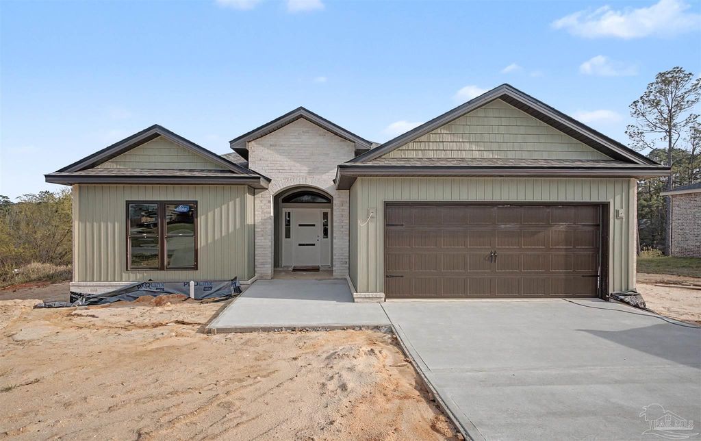 5015 Timber Ridge Dr, Pace, FL 32571