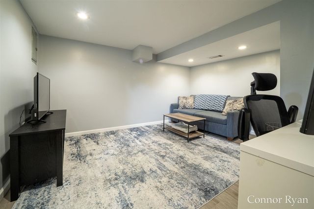 6145 Idaho Avenue, Belmont, MI 49306