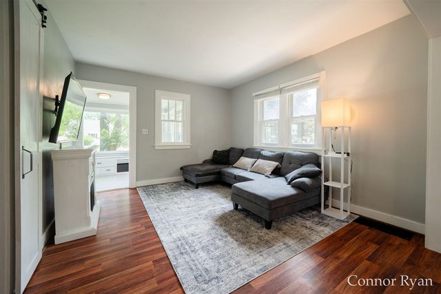 6145 Idaho Avenue, Belmont, MI 49306