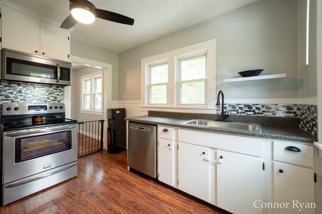 6145 Idaho Avenue, Belmont, MI 49306