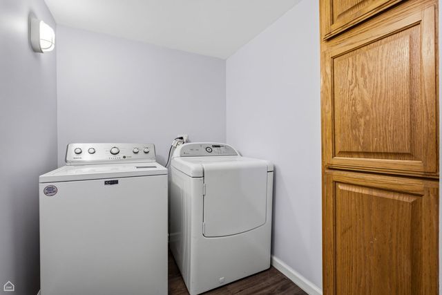 1742 N Mozart Street, Chicago, IL 60647
