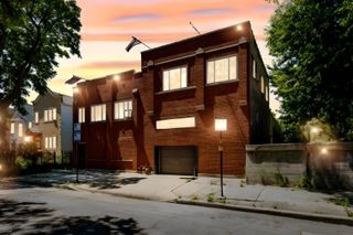 1742 N Mozart Street, Chicago, IL 60647
