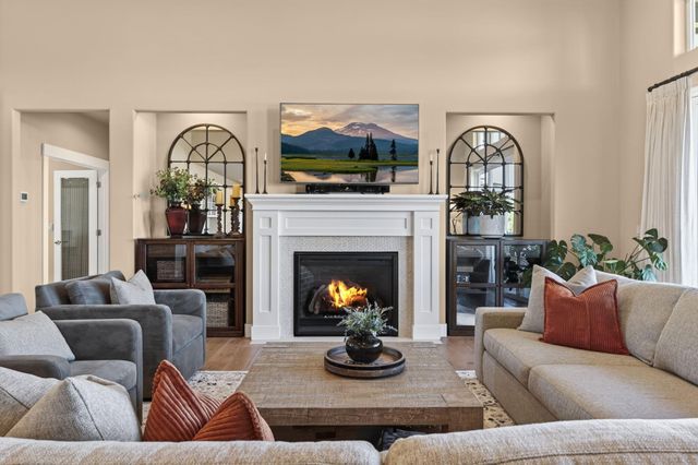 66355 Barr Road, Bend, OR 97703