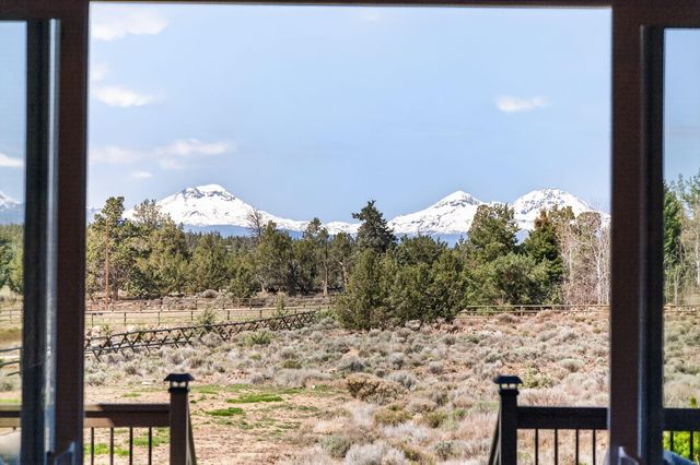 66355 Barr Road, Bend, OR 97703