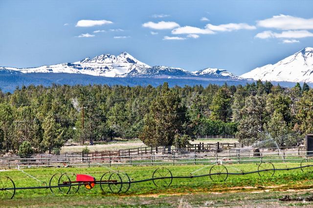 66355 Barr Road, Bend, OR 97703
