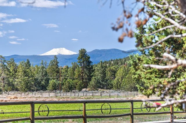 66355 Barr Road, Bend, OR 97703