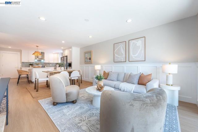 4339 Queensboro Way, Union City, CA 94587