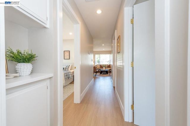 4339 Queensboro Way, Union City, CA 94587