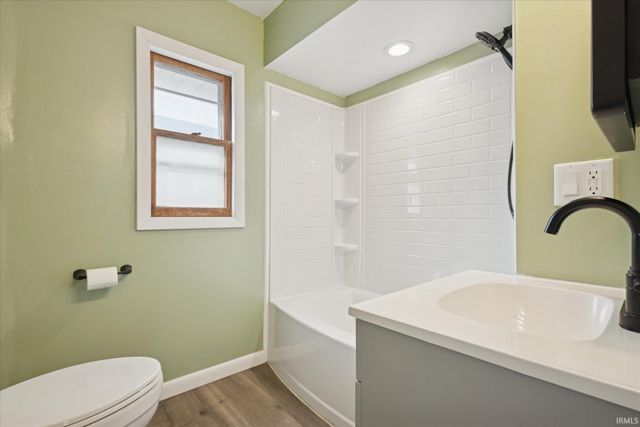 1002 Alabama Street, Mishawaka, IN 46544