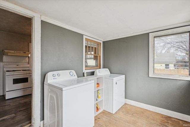 1002 Alabama Street, Mishawaka, IN 46544