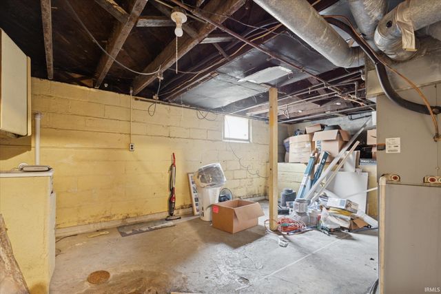 1002 Alabama Street, Mishawaka, IN 46544